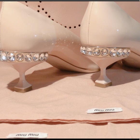 Miu Miu Leather Pump - Picture 2 of 6